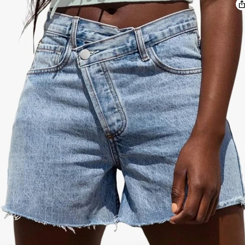 Genleck Womens Crossover Jean Shorts, Size Medium